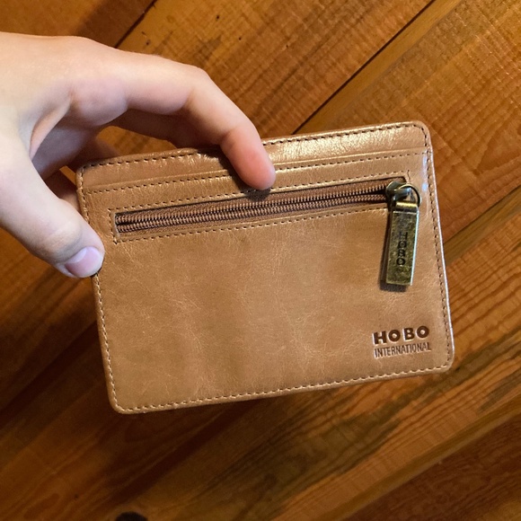 Hobo NEVER USED brown leather wallet - Picture 1 of 5